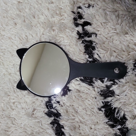 colourpop x hocus pocus mirror - Picture 2 of 2